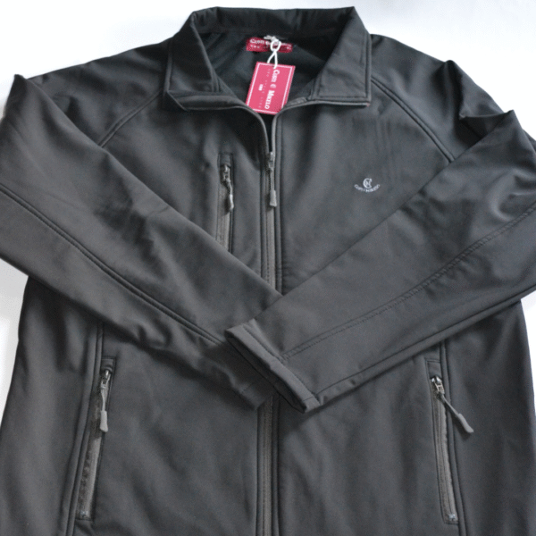 Chaqueta Softshell GOMERS Negra para Hombre con Cremalleras